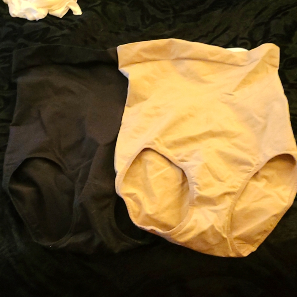 Undercontrol tummy control shapewear